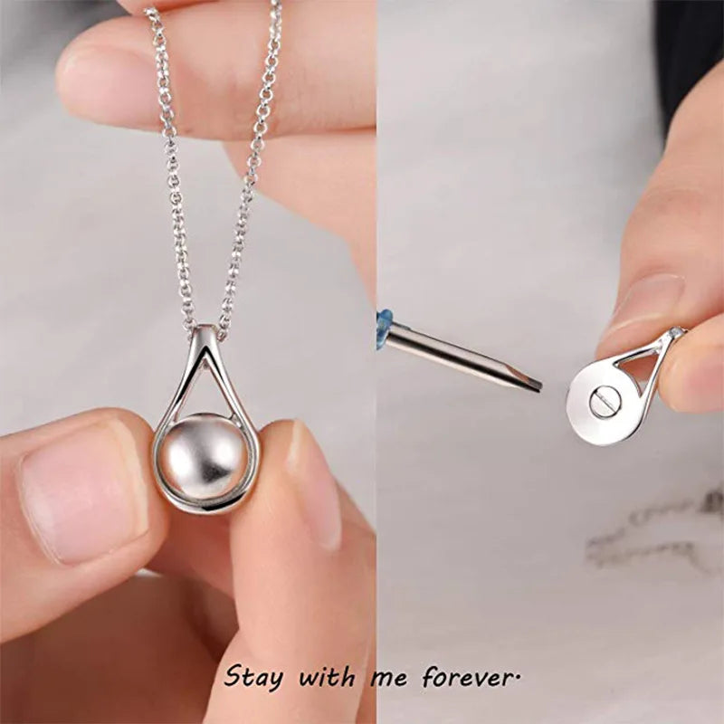 Graceful Teardrop – Sterling Silver