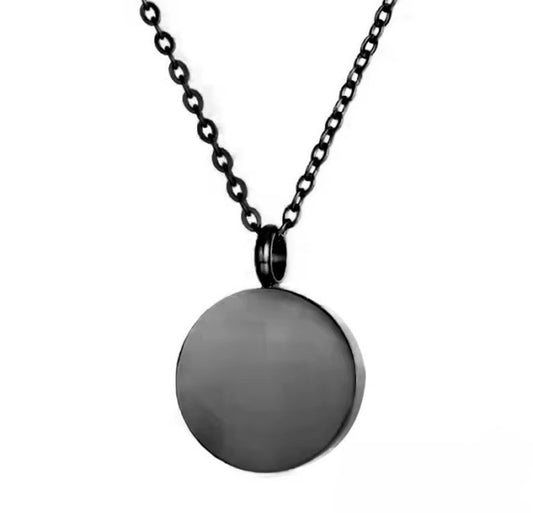 Dimension diagram of the Black color Full Circle cremation pendant, 0.79 inches wide and tall